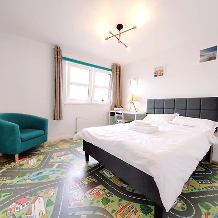 Modern And Spacious Double&King Bedrooms Both With Private Bathrooms Edinburgh Buitenkant foto