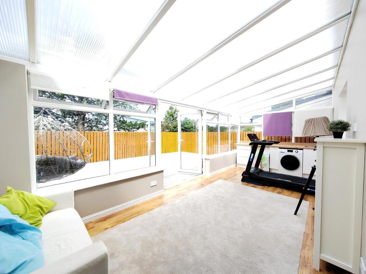 Modern And Spacious Double&King Bedrooms Both With Private Bathrooms Edinburgh Buitenkant foto