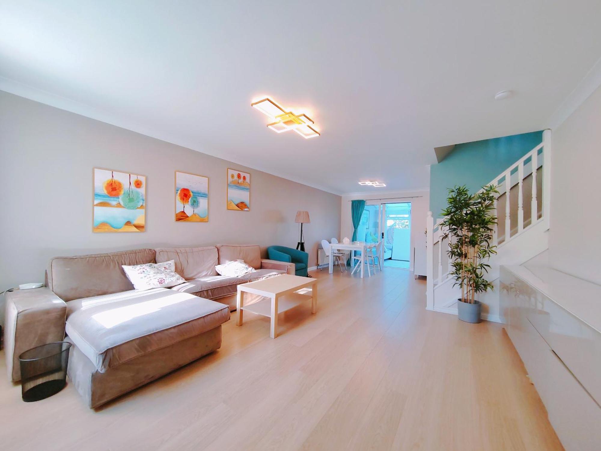 Modern And Spacious Double&King Bedrooms Both With Private Bathrooms Edinburgh Buitenkant foto